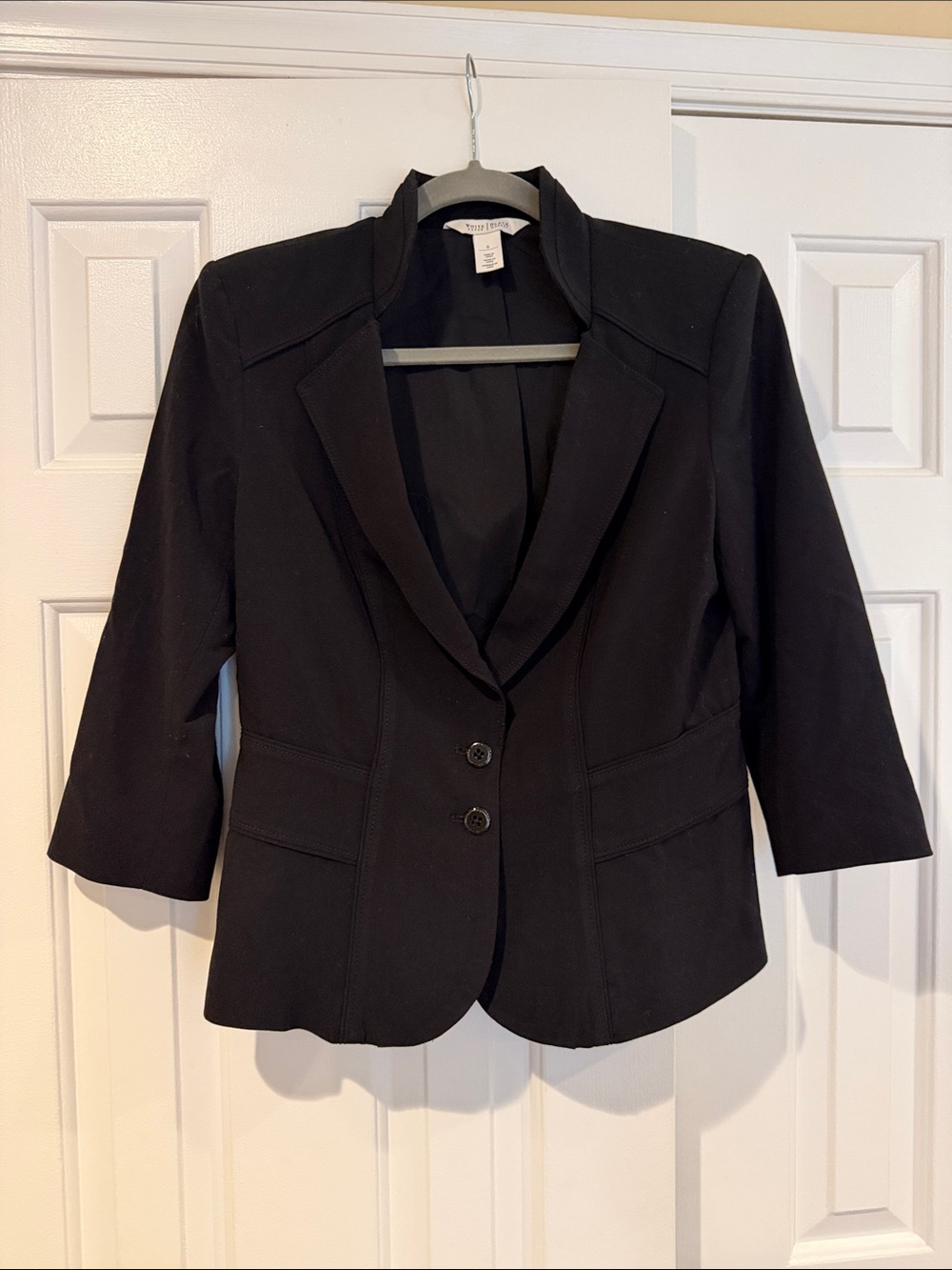 White House Black Market Black Blazer Size 6 Like New